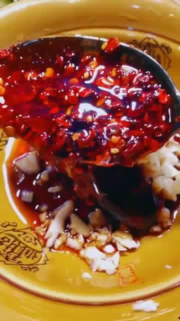 明星吃鸡脯肉片,鸡脯肉片的美味演绎